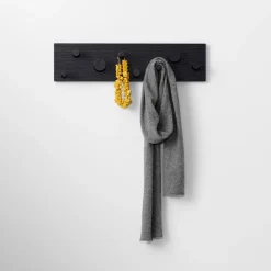 Outlet A2 Perchero Fellow, roble teñido de Negro
