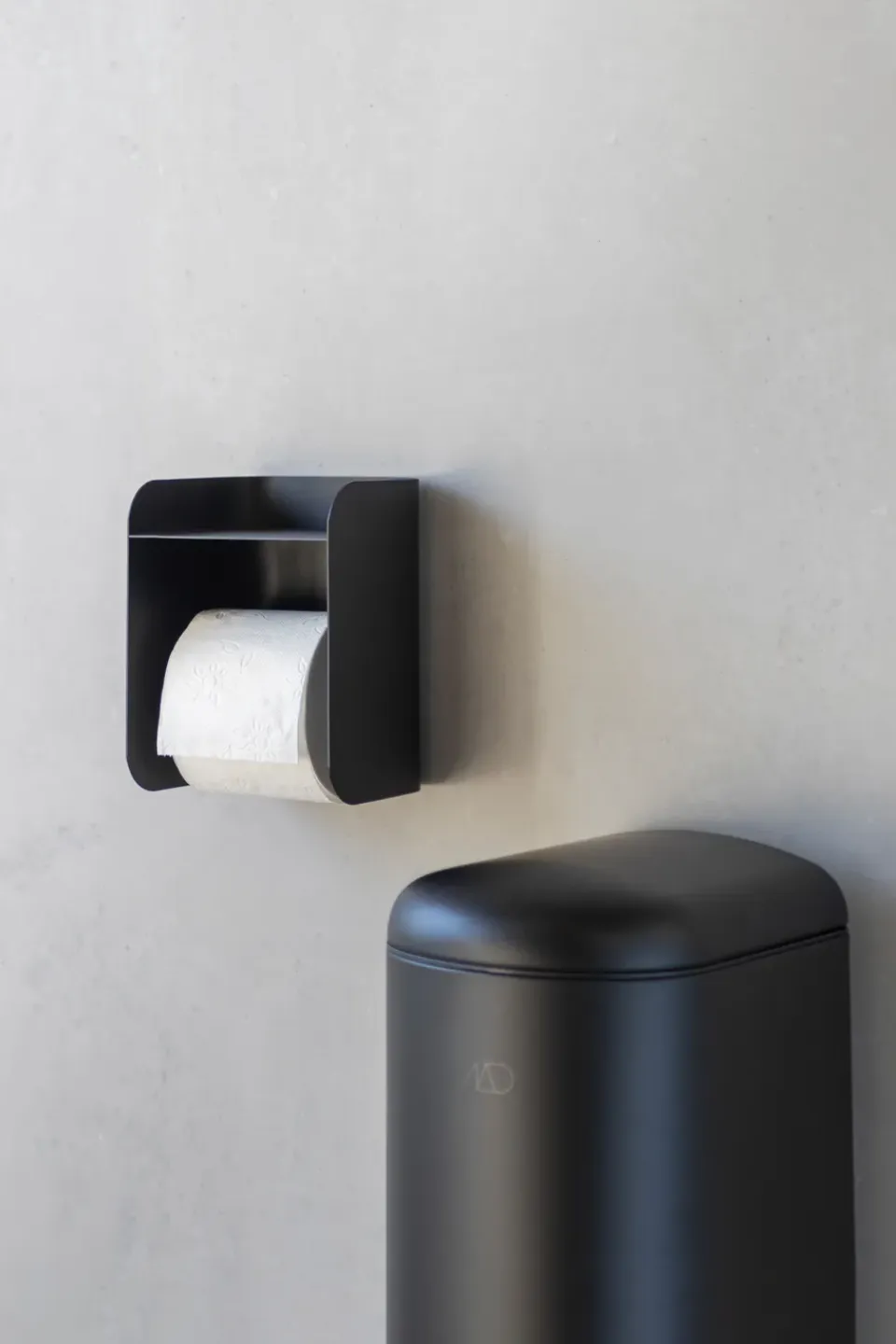 Hot Mette Ditmer Portarrollos de papel higiénico Carry, Negro