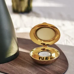 Online Design House Stockholm Portavelas Shell, latón Color dorado