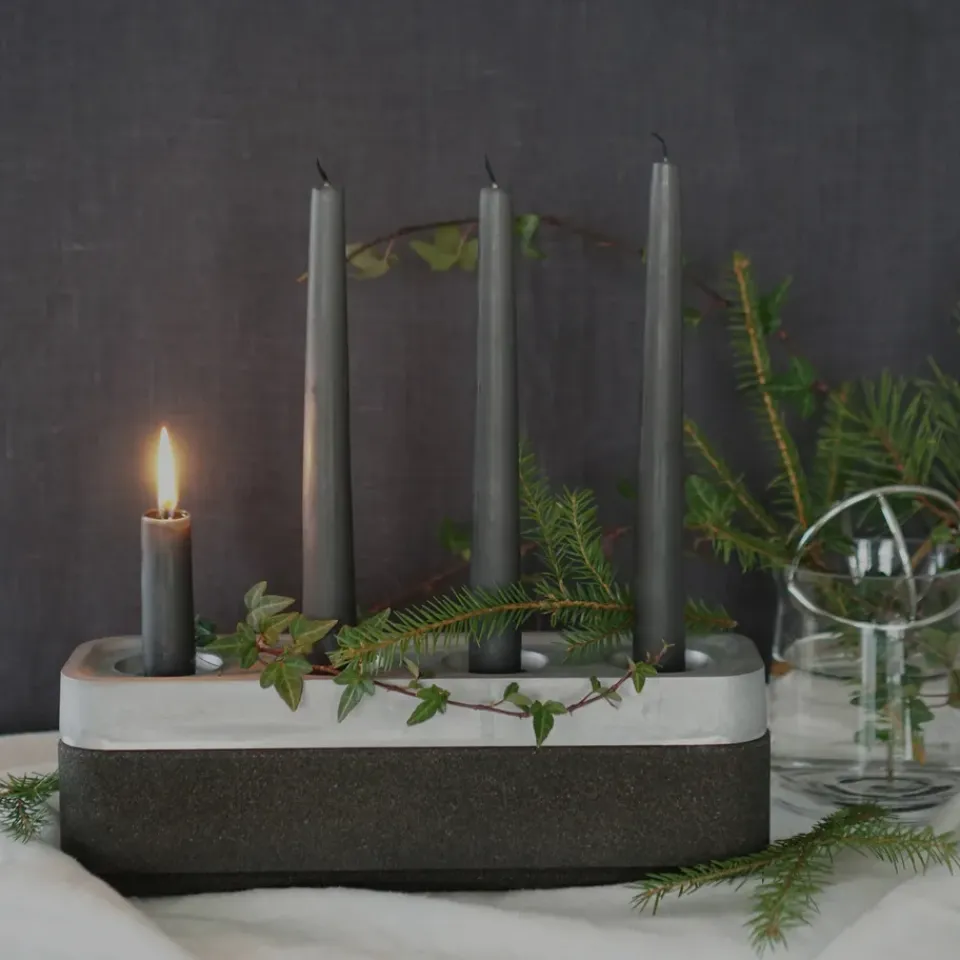 Discount Born In Sweden Portavelas Stumpastaken alargado pulido, 8,5x29,5 cm Plateado