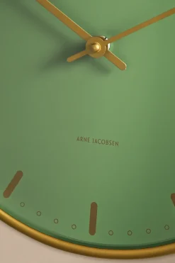 Outlet Arne Jacobsen Clocks Reloj AJ City Hall, , Ø21 cm Verde