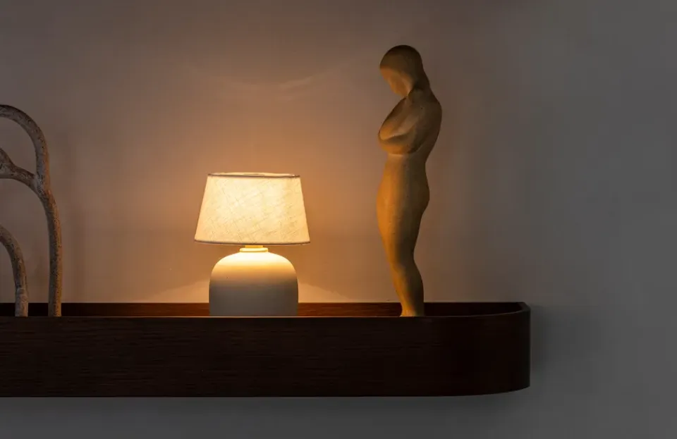 Sale Audo Copenhagen Repisa Epoch 79 cm, Roble teñido oscuro Marrón
