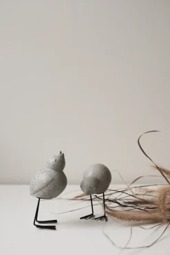Clearance DBKD Set de 2 adornos de Pascua Swedish Birds , Mole dot Gris