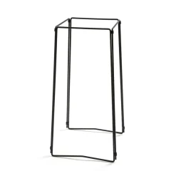 New Born In Sweden Soporte para portavelas Stumpastaken, Negro